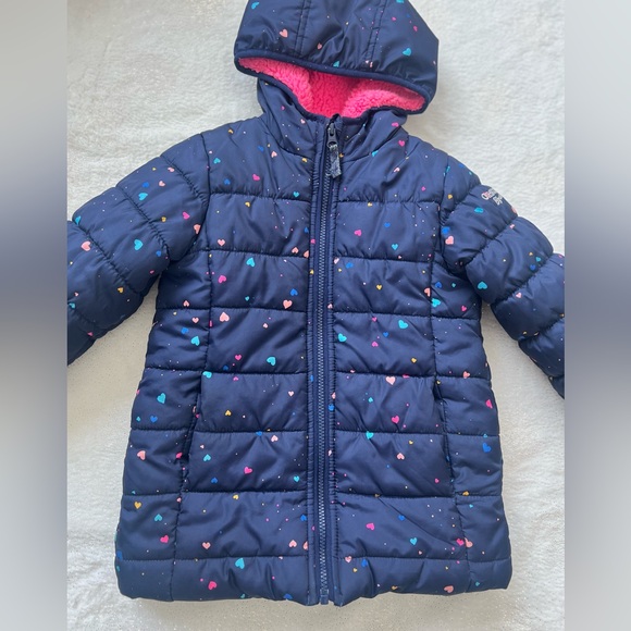 OshKosh B'gosh Navy Puffer Jacket with Colorful Heart Print | Girls Size 5 - Picture 6 of 12